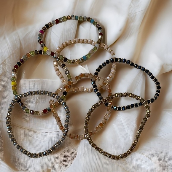 Boho Festival l Mini  Crystal Beaded 7 Piece Bracelet Set - Picture 3 of 6